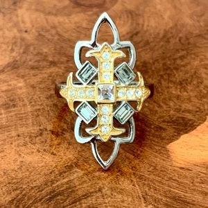 SWAROVSKI CRYSTAL CROSS RING